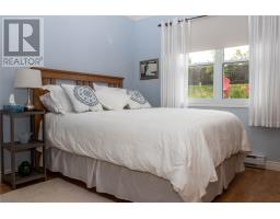 6 Heath Crescent thumbnail 17