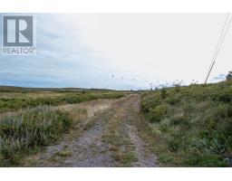 6 Heath Crescent thumbnail 22