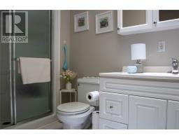 6 Heath Crescent thumbnail 13