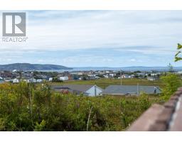 6 Heath Crescent thumbnail 25