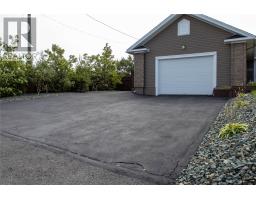 6 Heath Crescent thumbnail 32