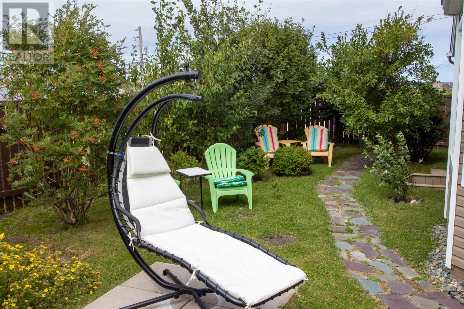 6 Heath Crescent - 27