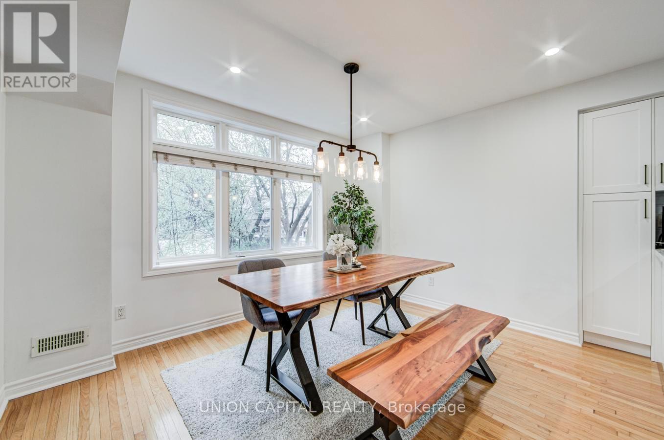 #8 1 BASTEDO AVENUE - 16