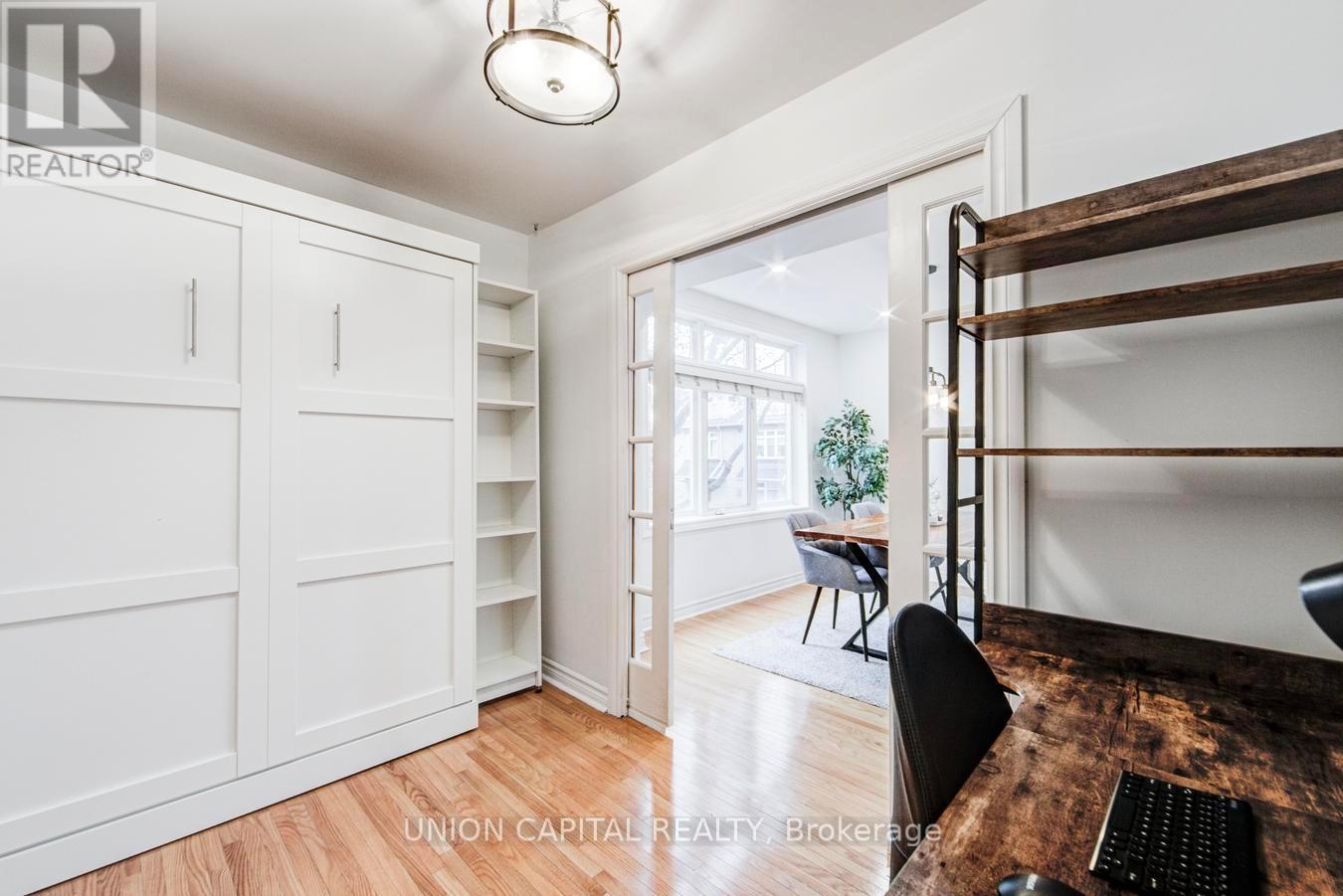 #8 1 BASTEDO AVENUE - 22