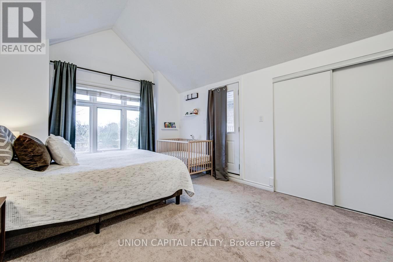 #8 1 BASTEDO AVENUE - 26
