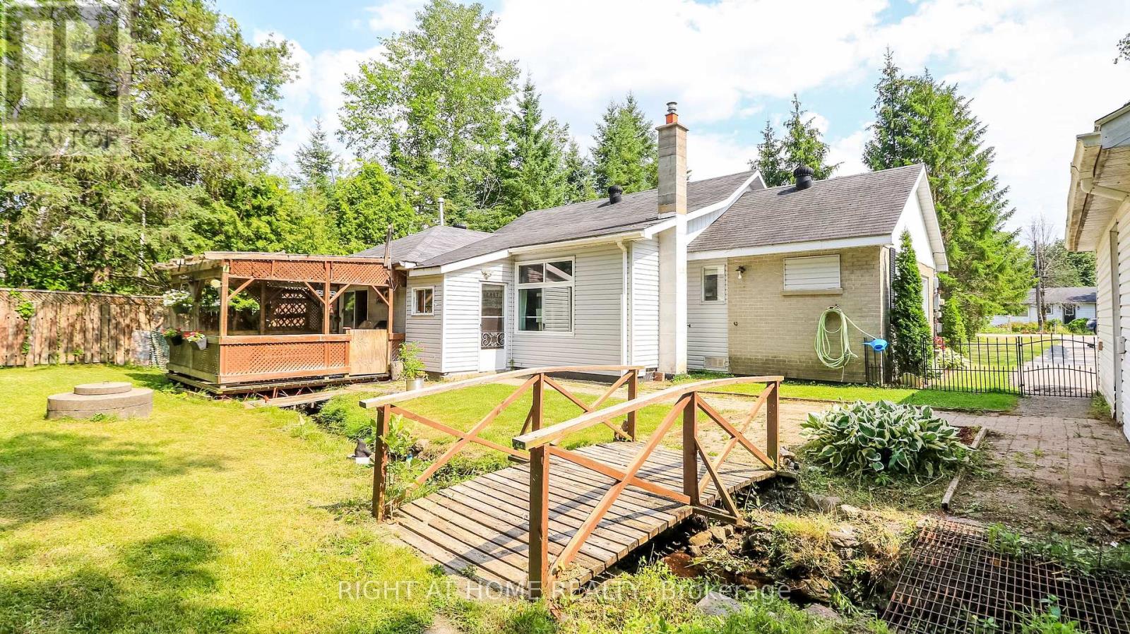 774 JAMES STREET - 5