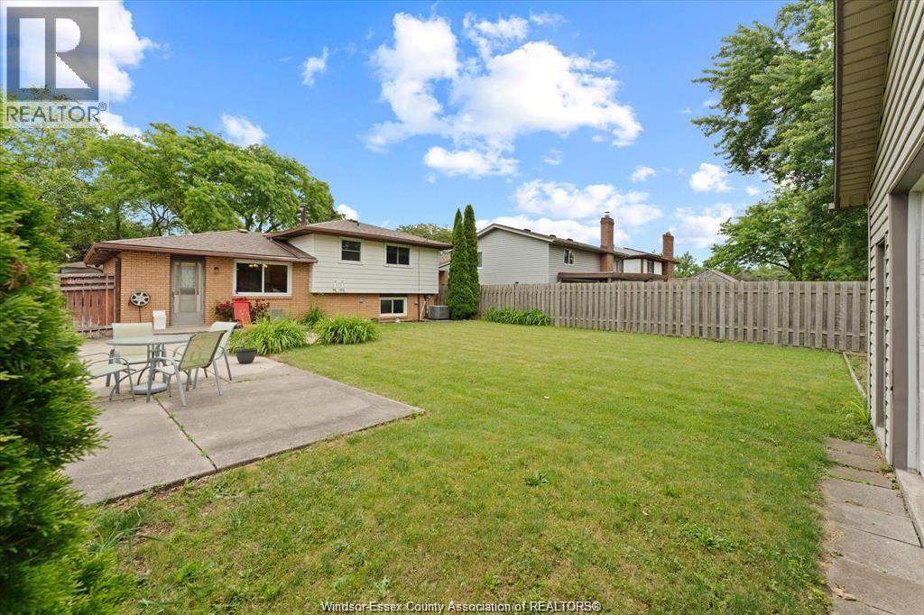 3285 ROSEBRIAR ROAD - 30