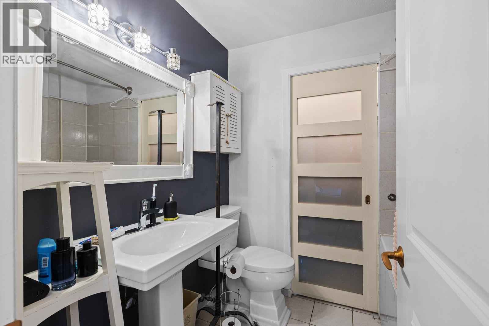 983 Bernard Avenue Unit# 106, Kelowna