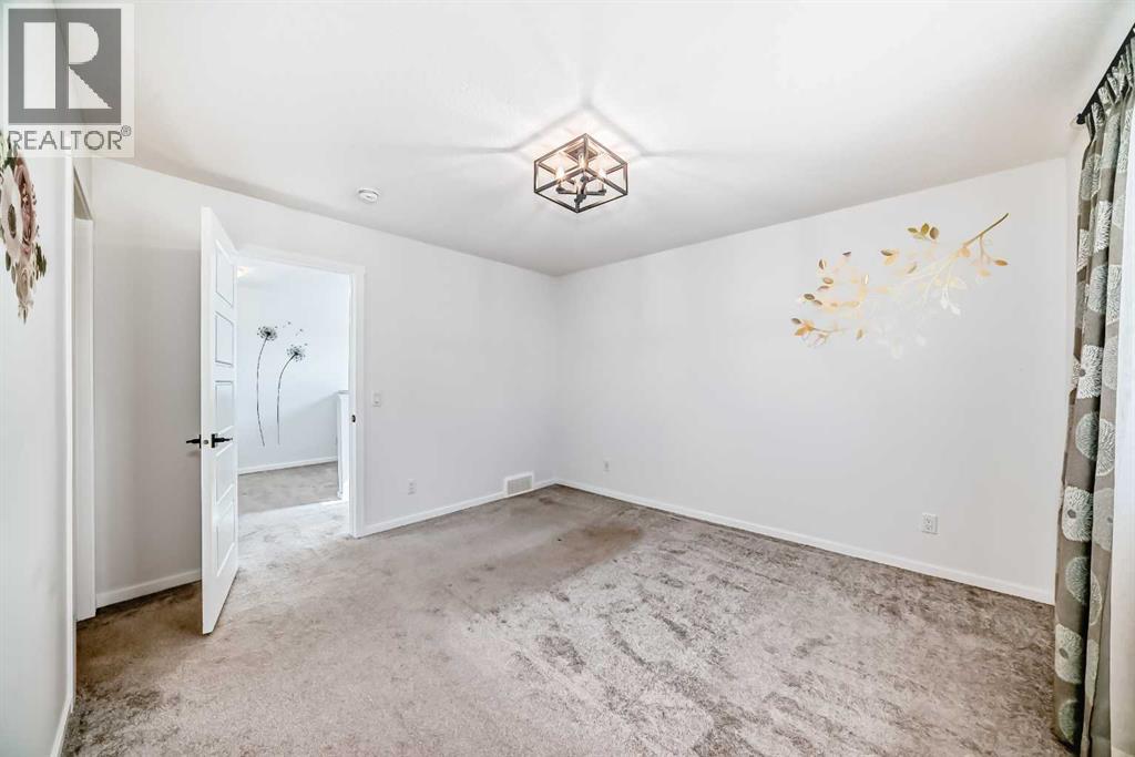 91 Walcrest Way SE - 21