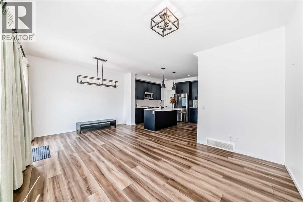 91 Walcrest Way SE - 17