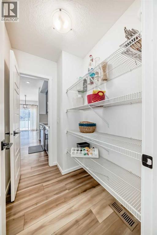 91 Walcrest Way SE - 18
