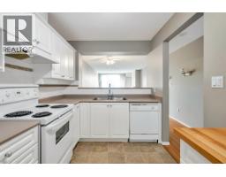 402 12148 224 Street, Maple Ridge, BC V2X3N8 Photo 12