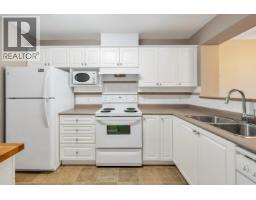 402 12148 224 Street, Maple Ridge, BC V2X3N8 Photo 11