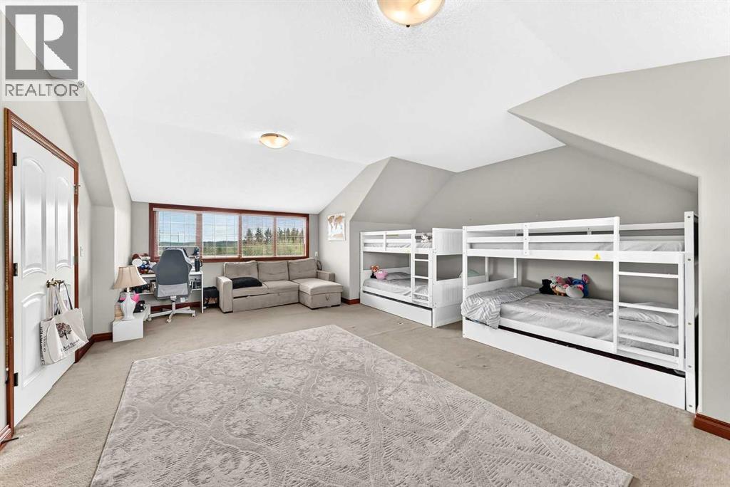 198029 SPRUCE MEADOWS Way - 26