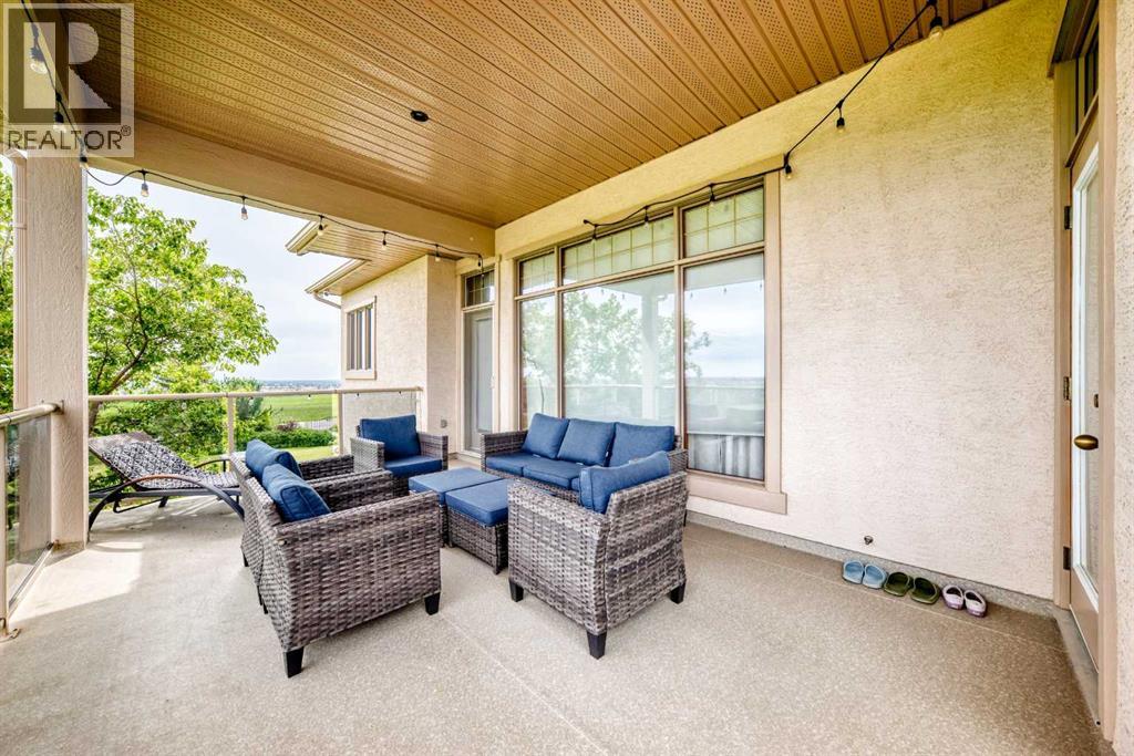 198029 SPRUCE MEADOWS Way - 46