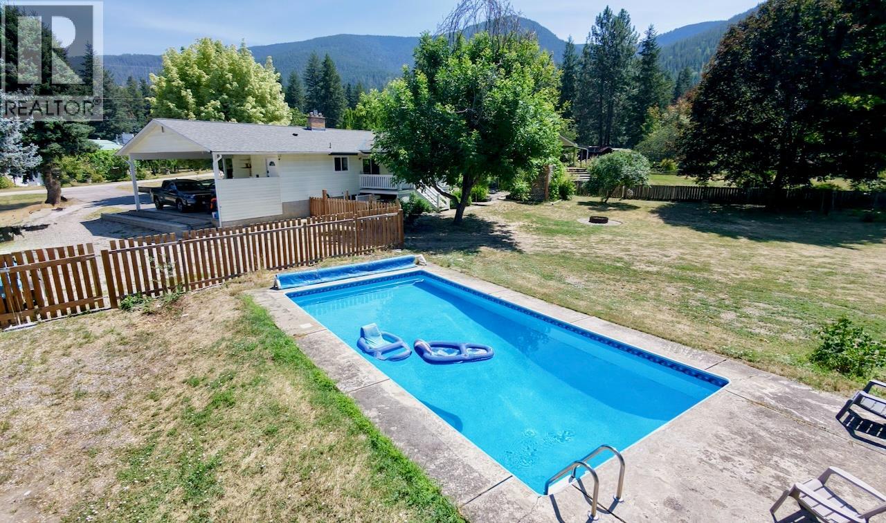 3467 Lockhart Crescent - 4