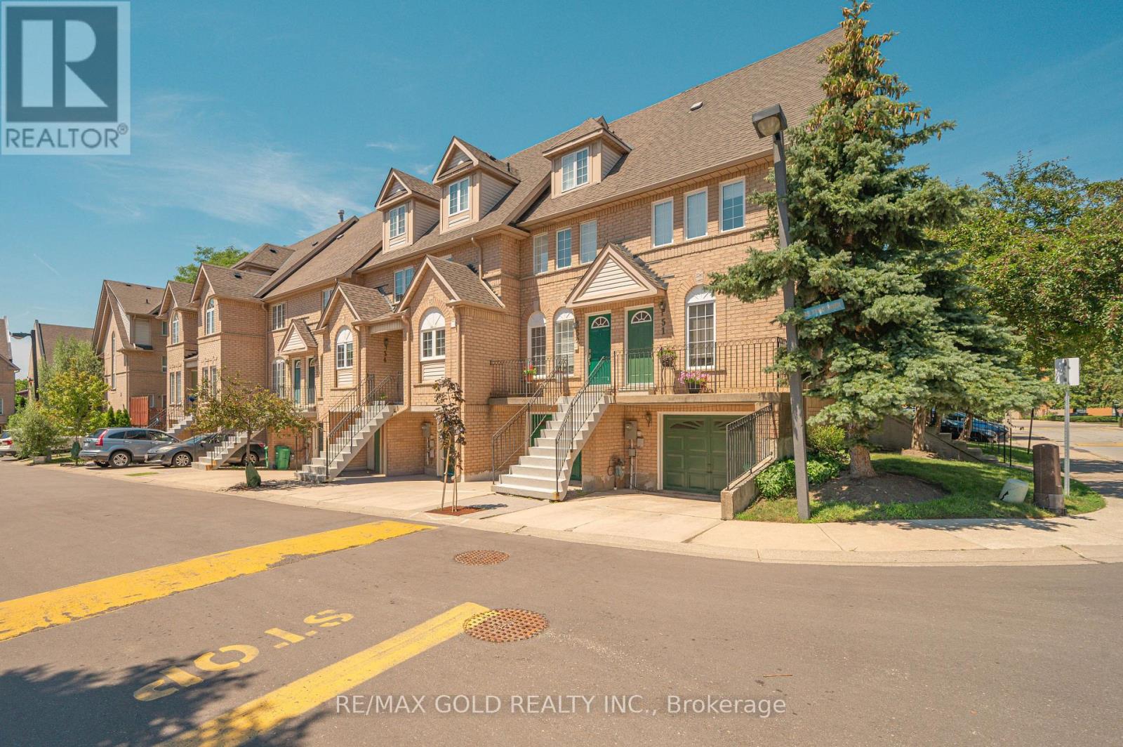 #53 80 STRATHAVEN DRIVE - 3