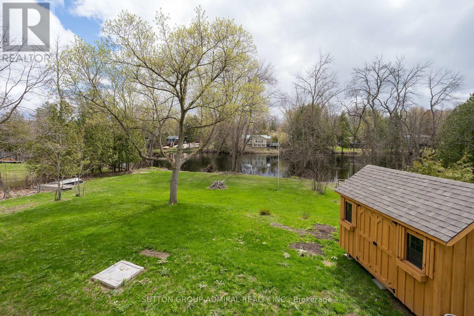 154 SUNSMILE LANE - 2