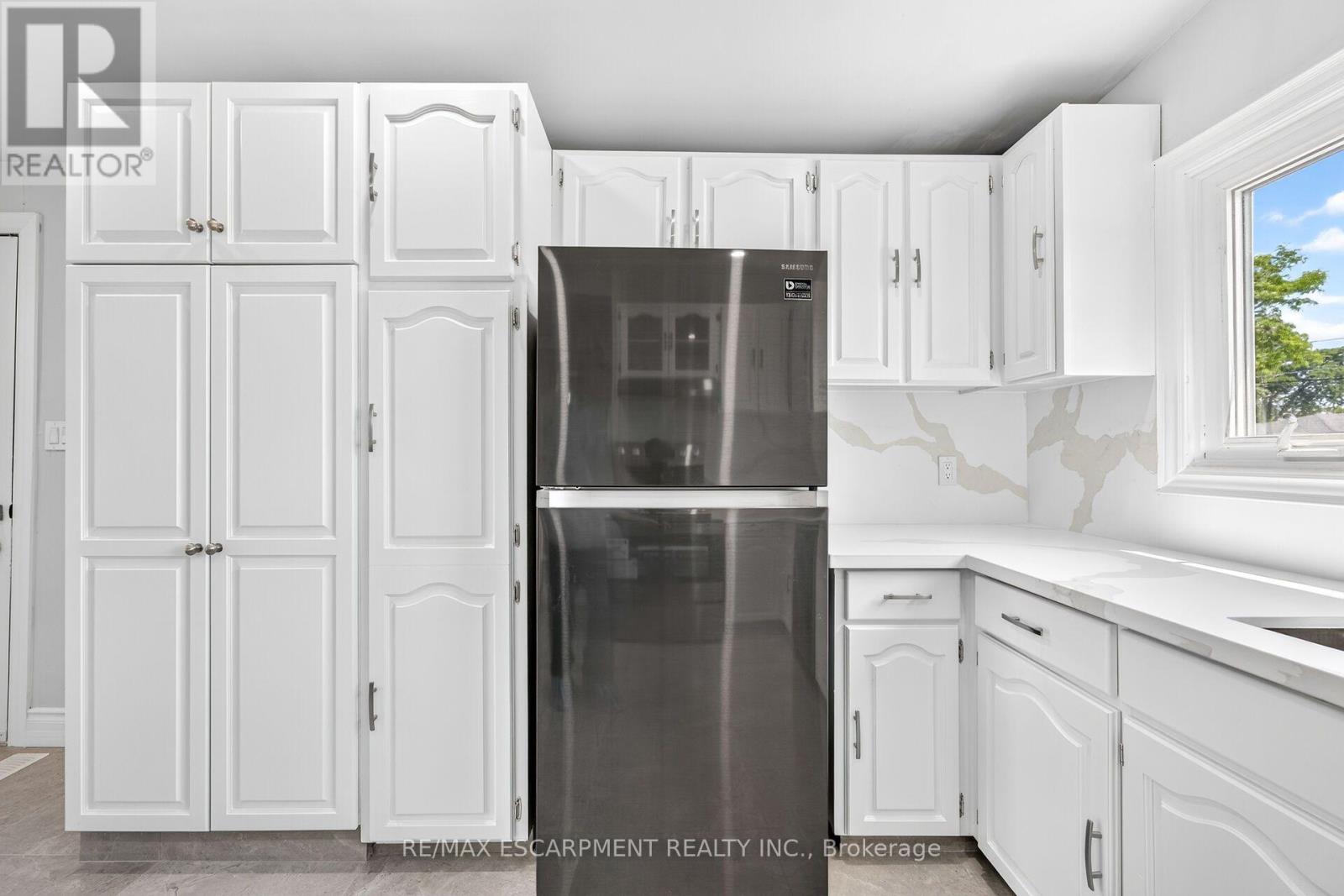 96 FIELDING CRESCENT - 10
