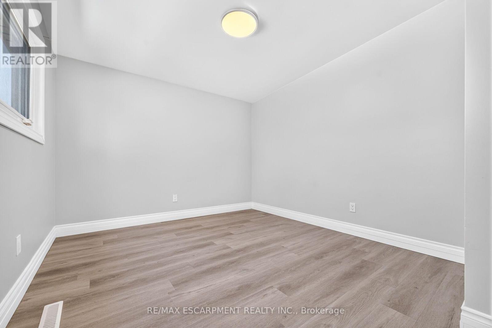 96 FIELDING CRESCENT - 23