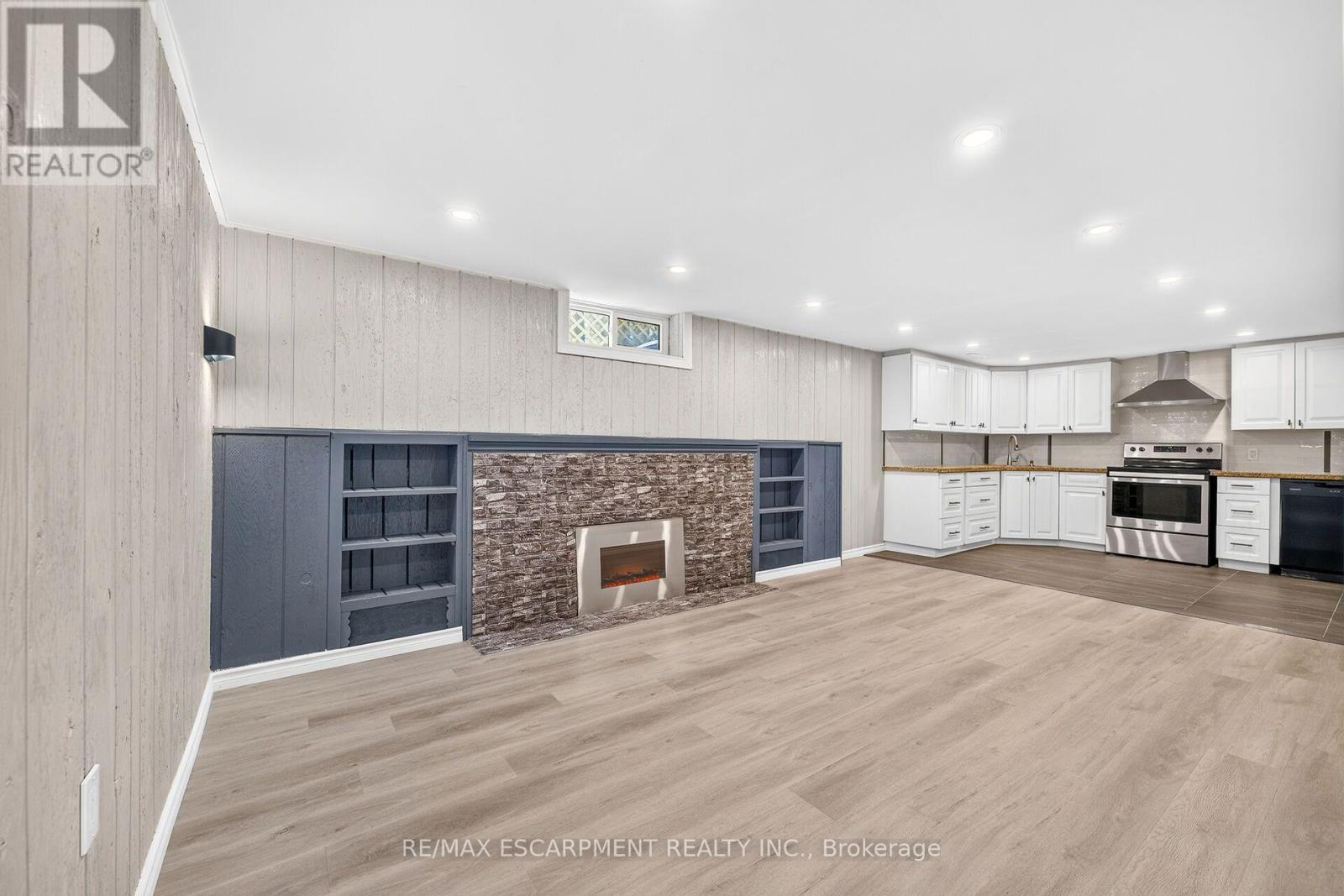 96 FIELDING CRESCENT - 27