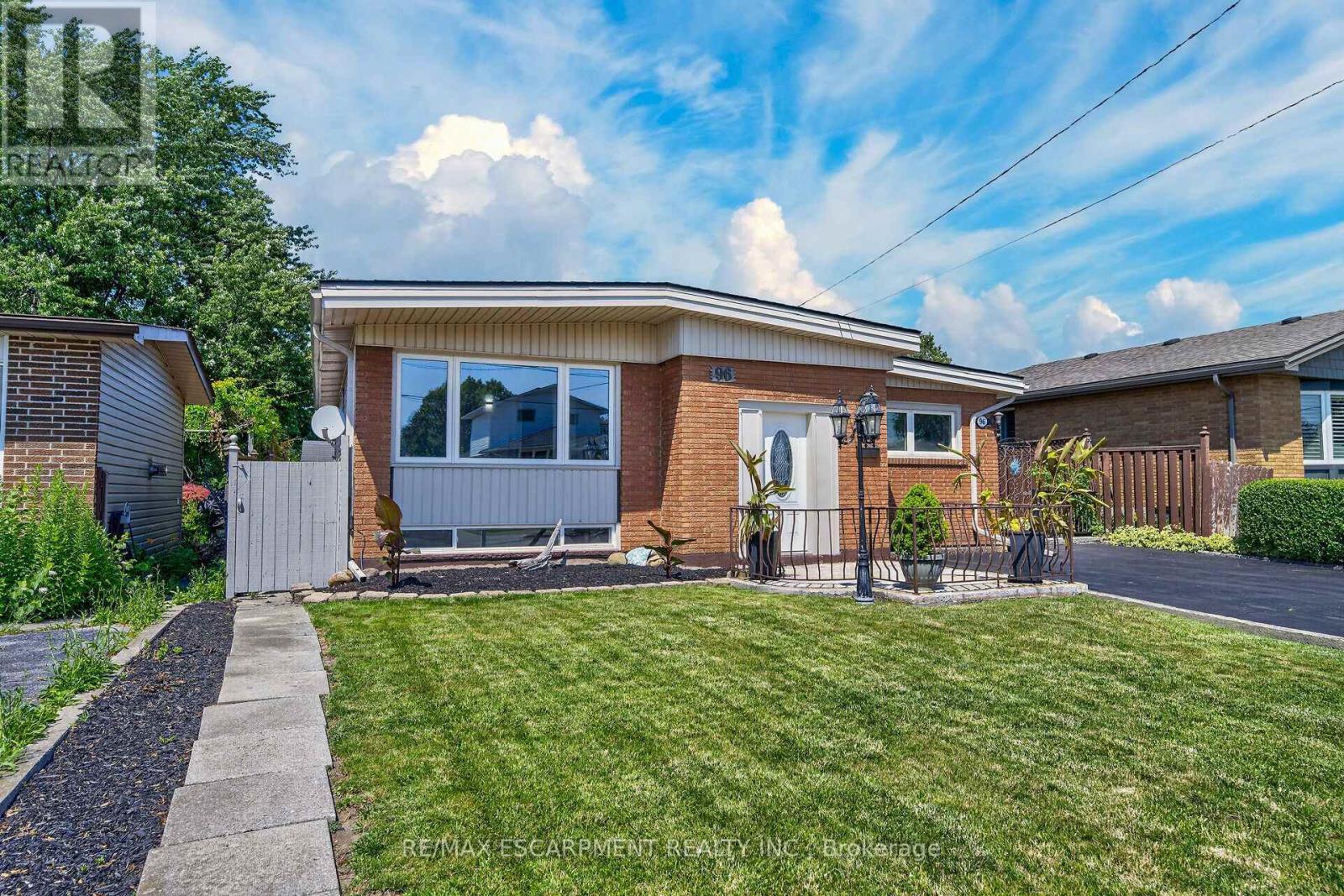 96 FIELDING CRESCENT - 3