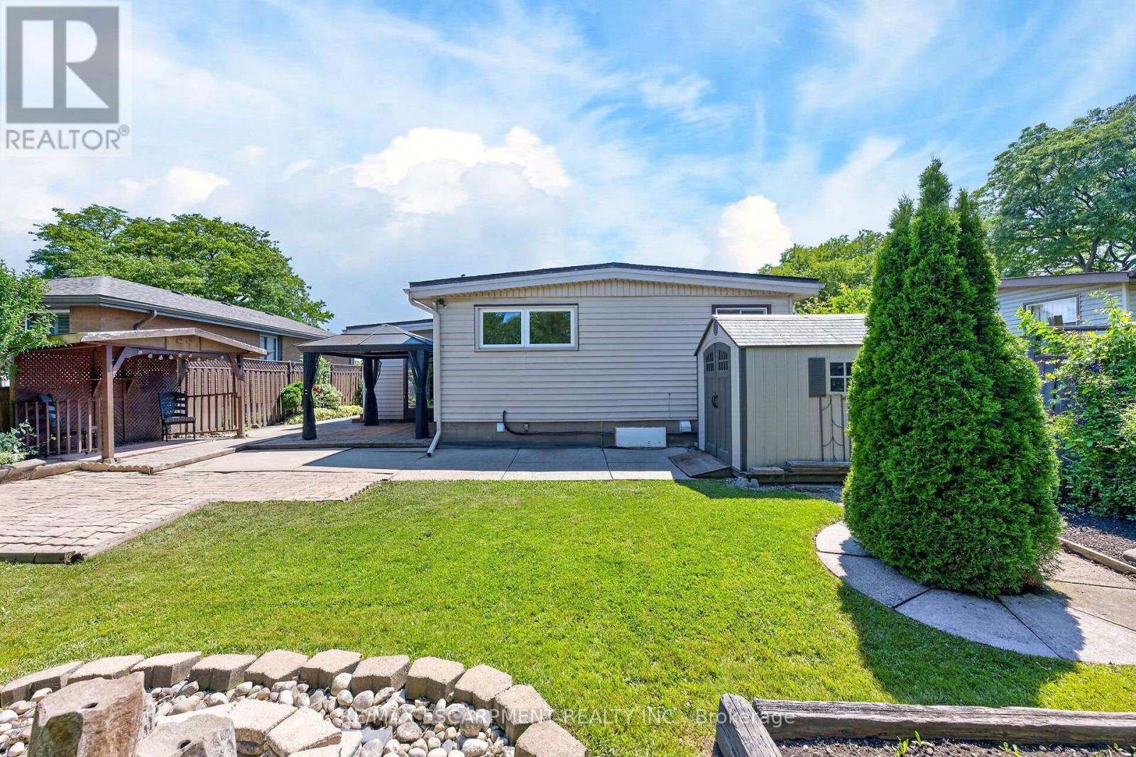 96 FIELDING CRESCENT - 34