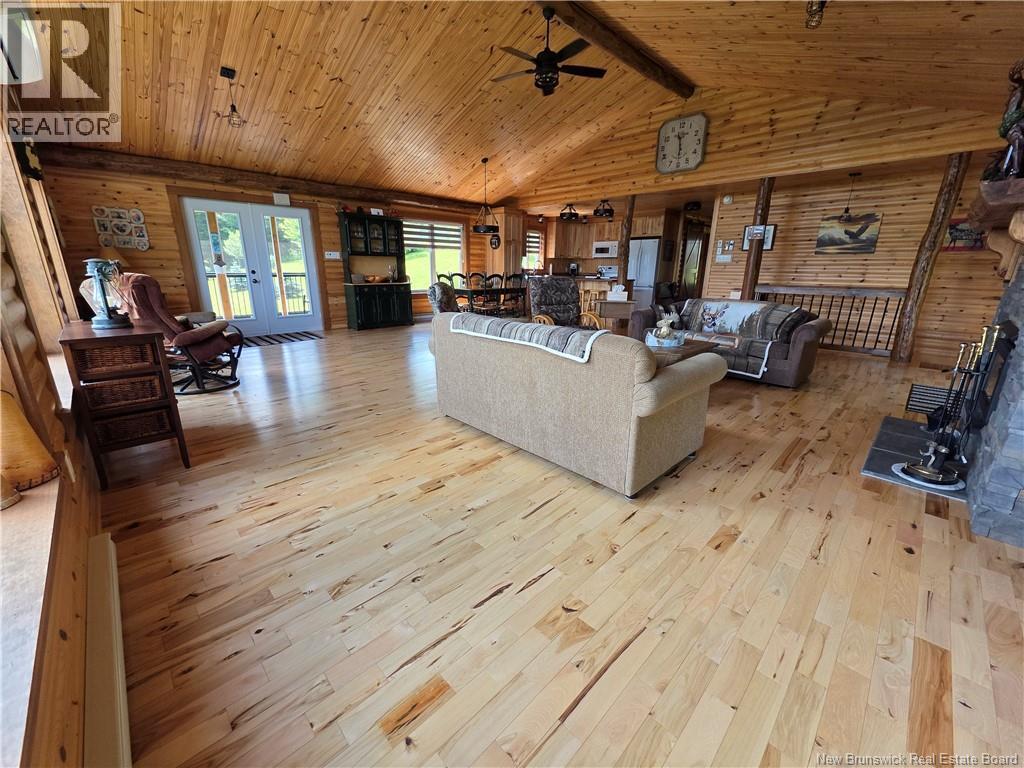 1492 Route 385 - Image 9