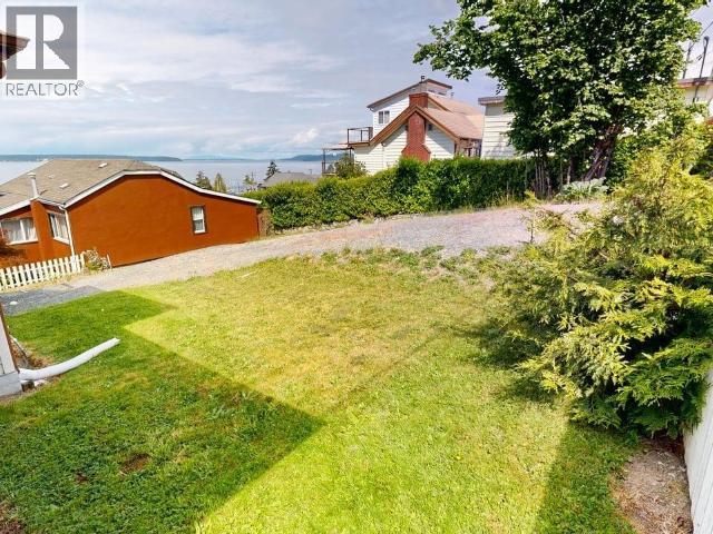 4439 OMINECA AVE - 6
