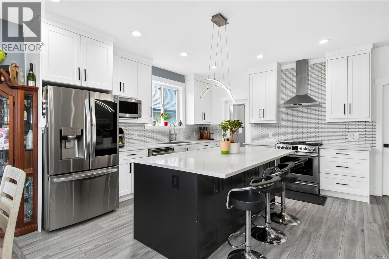720 Sitka St - 12