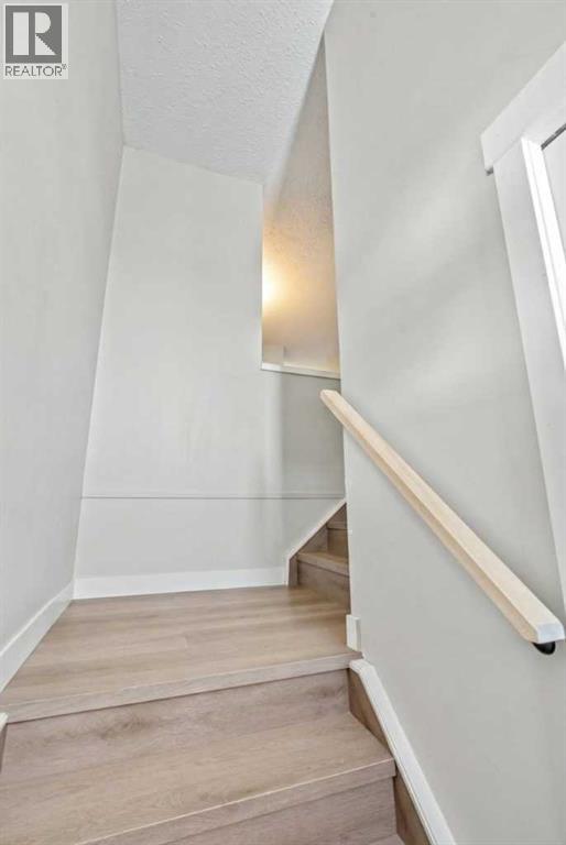 58 Templeson Crescent NE - 20