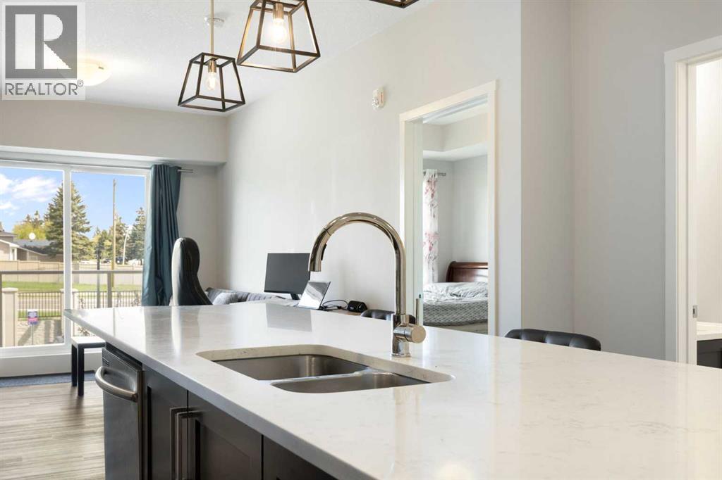 #201 300 Harvest Hills Place NE - 7