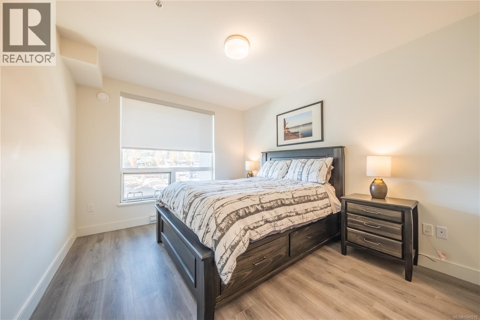 #407 119 Haliburton St - 19