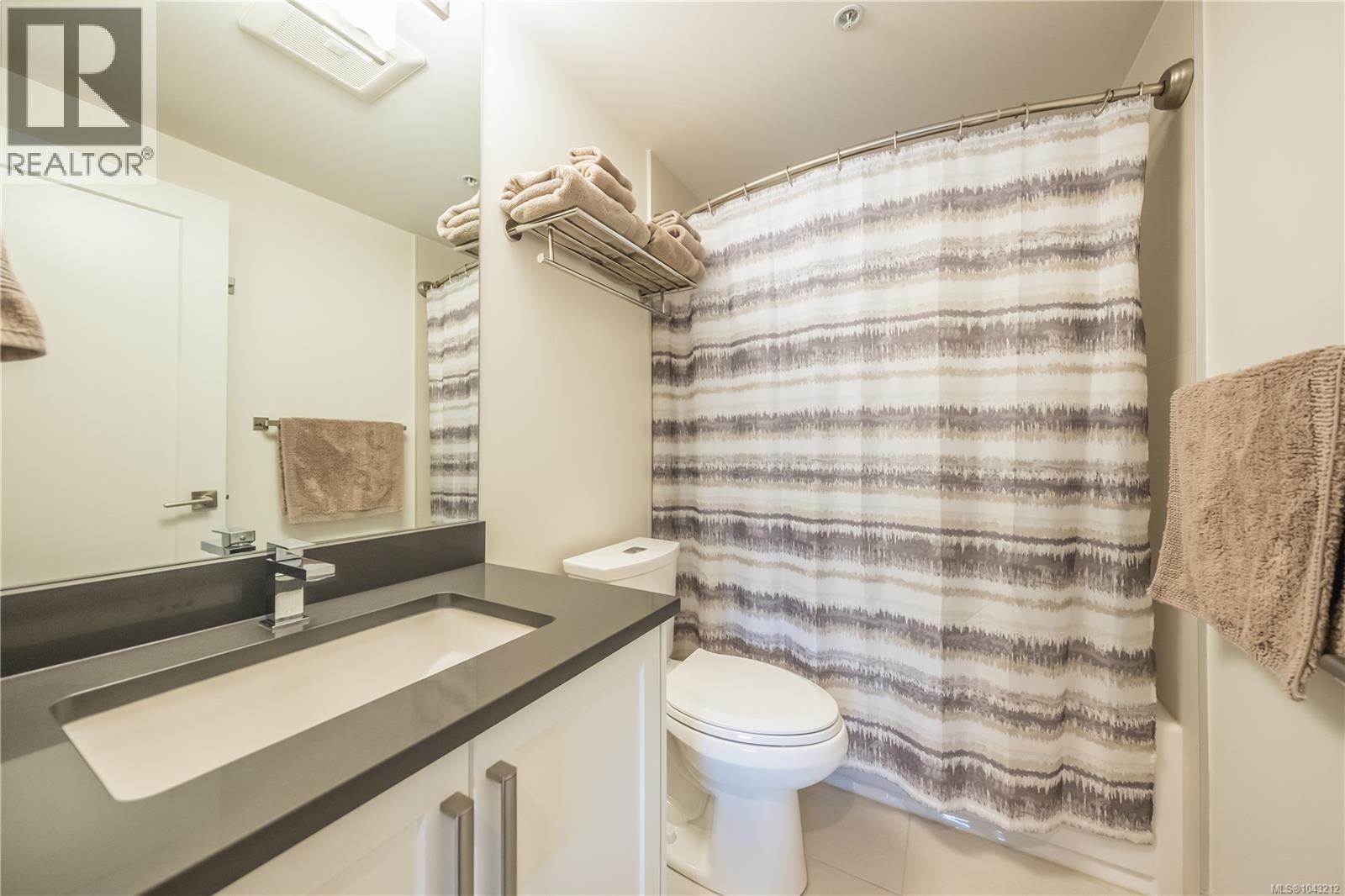 #407 119 Haliburton St - 21