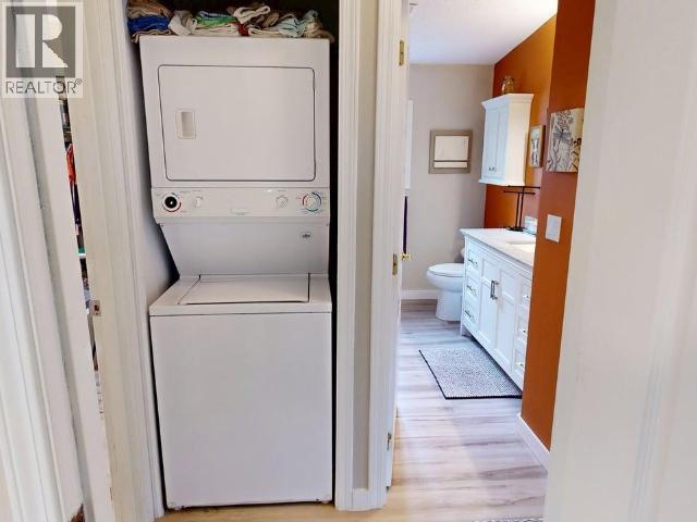 250-7575 DUNCAN STREET - 21