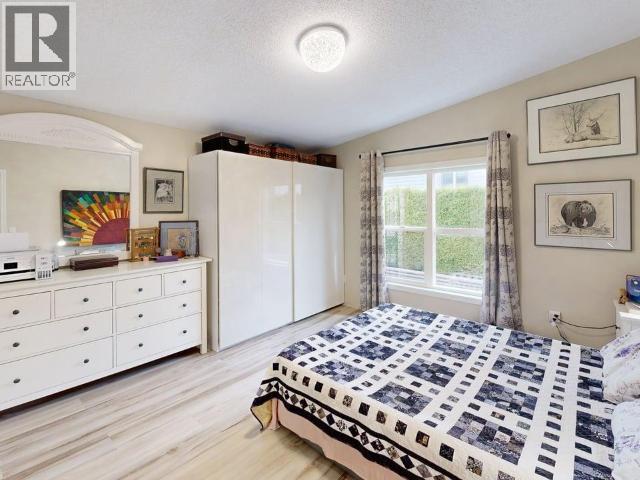 250-7575 DUNCAN STREET - 16
