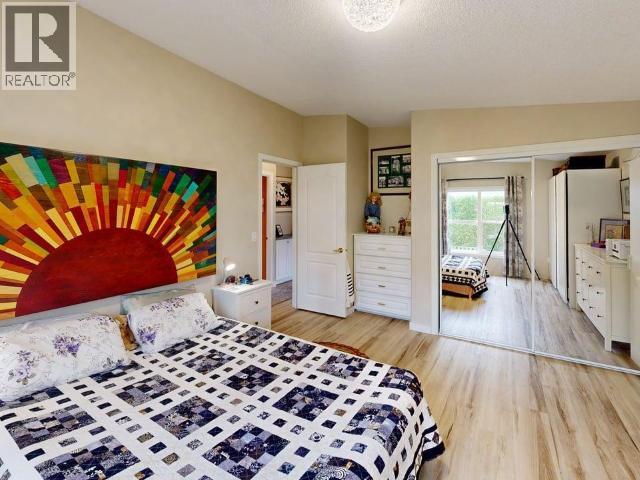 250-7575 DUNCAN STREET - 17
