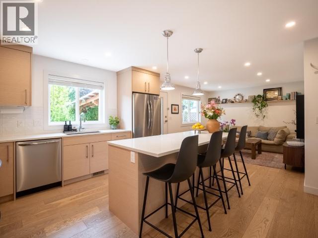 6385 SUTHERLAND AVE - 23