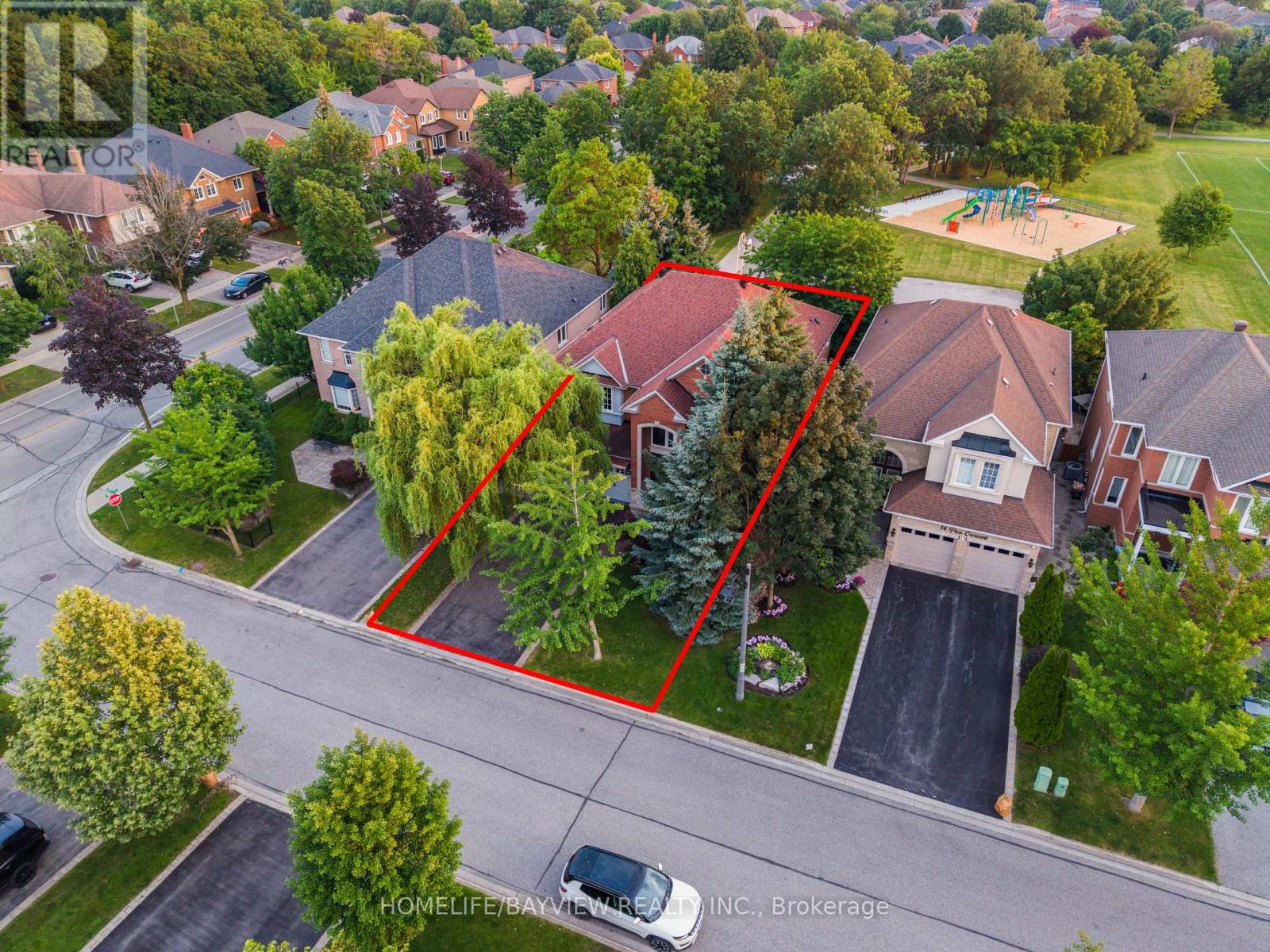 8 PICO CRESCENT - 43