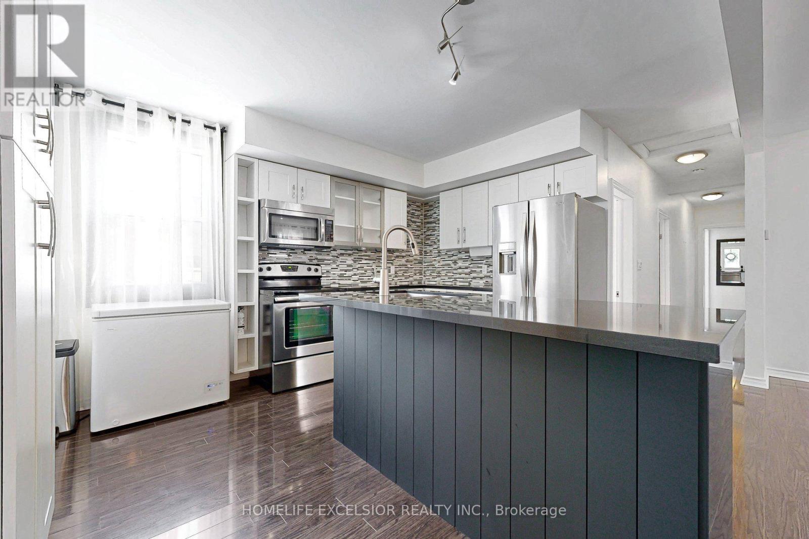 4 ALBERT STREET - 9