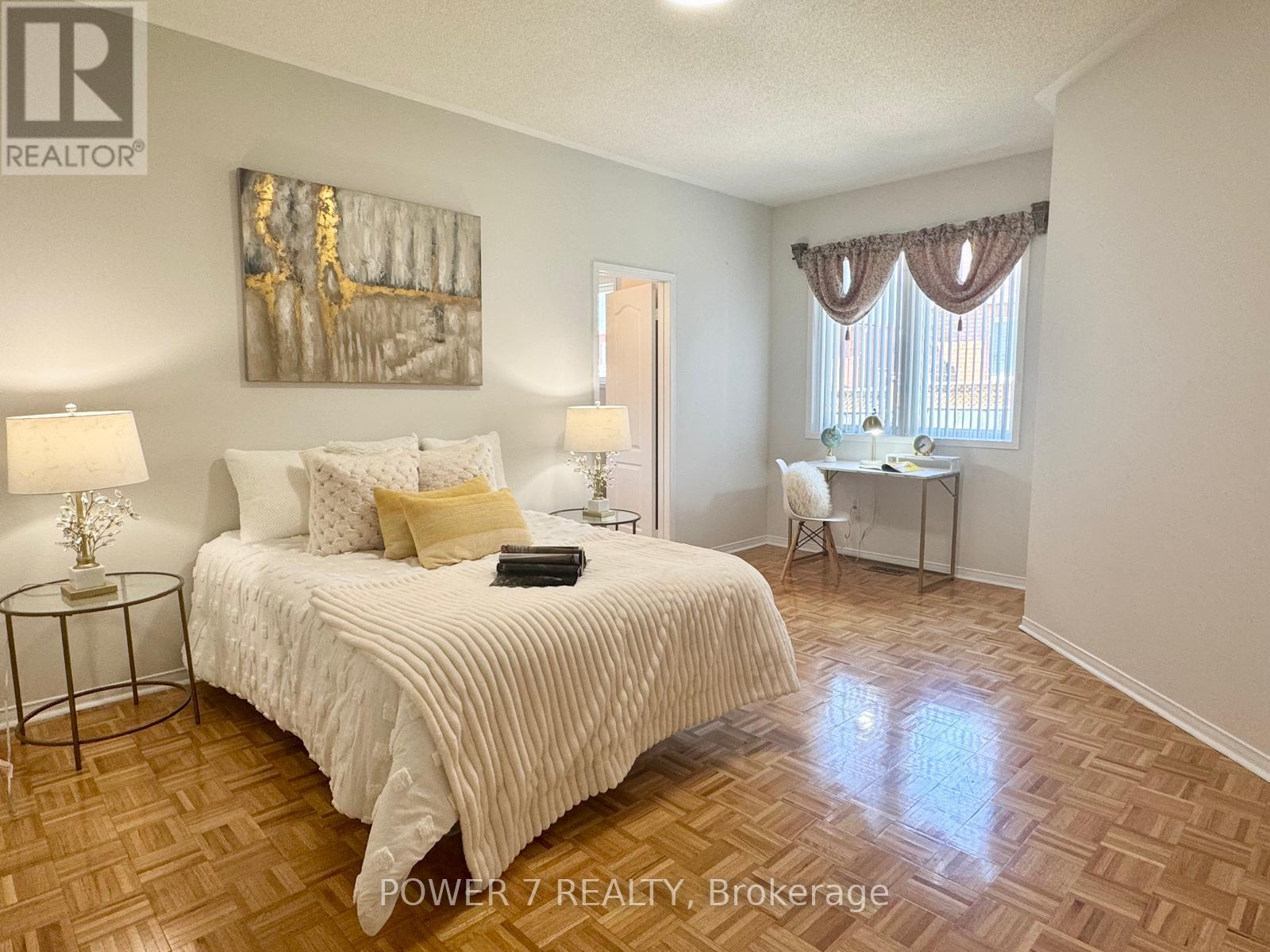 28 CLIVEDEN PLACE - 23