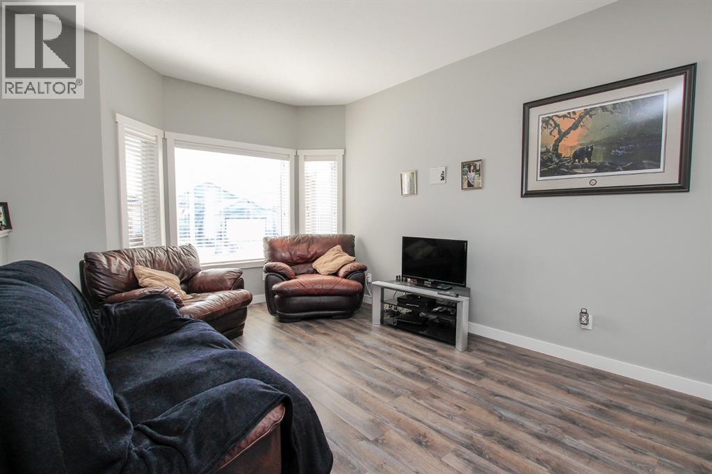 30 Henderson Crescent - 5