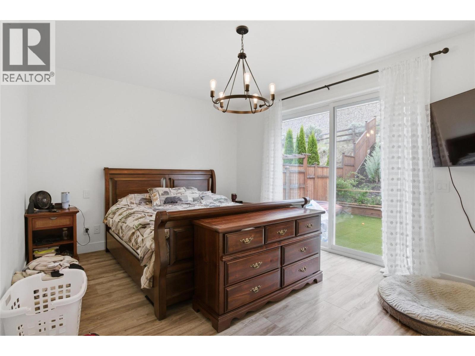 1568 Emerald Drive - 24