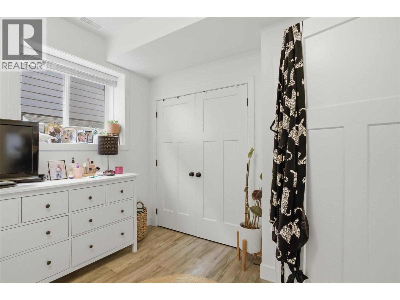 1568 Emerald Drive - 13