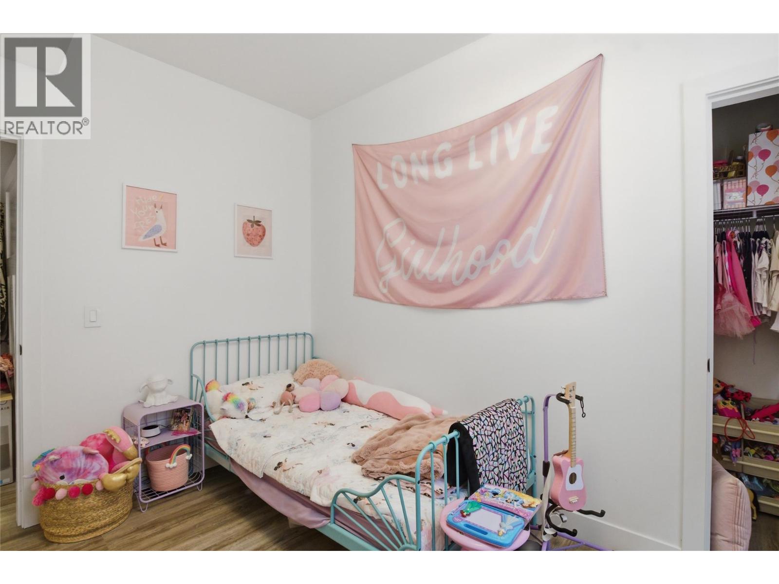 1568 Emerald Drive - 15