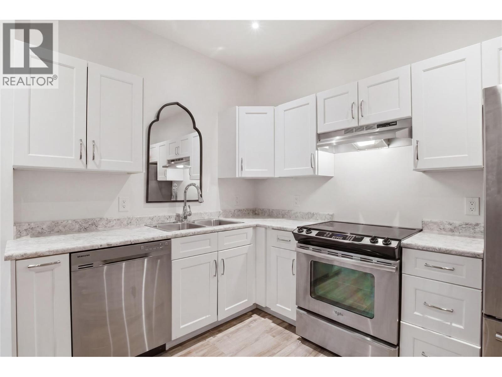 1568 Emerald Drive - 12