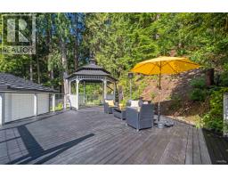 3870 Emerald Drive, North Vancouver, BC V7R3B8 Photo 20