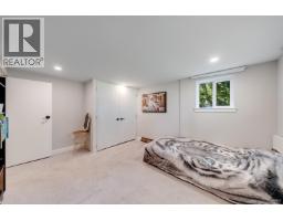 3870 Emerald Drive, North Vancouver, BC V7R3B8 Photo 35