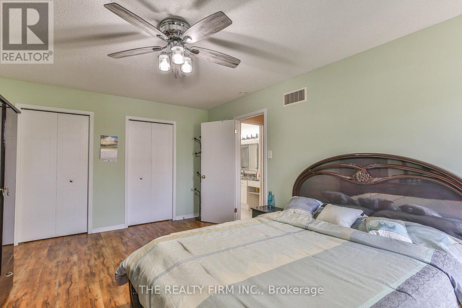 #11 100 STROUD CRESCENT - 20