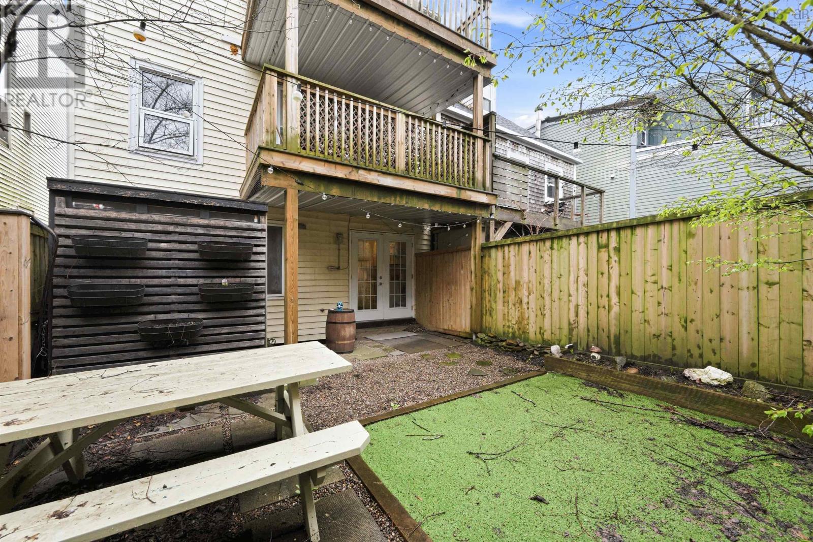 2126 Creighton Street - 13